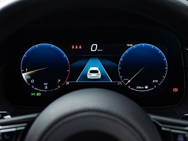 グレカーレ ＧＴ　保証付　パノラミックサンルーフ　Ｓｏｎｕｓ　ｆａｂｅｒサウンドシステム　ＬＥＤヘッドライト　ヒーター付き黒革　フルセグＴＶ　ワイヤレスチャージャー　パーキングアシスト　３６０カメラ　バーチャルＣＰ（29枚目）