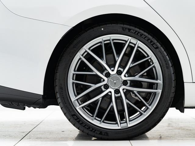 Cクラスステーションワゴン C43 4マチック 保証付 禁煙ワンオーナー車 パノラミックスライディングルーフ 純正AMG21インチアルミ ヘッドアップディスプレイ ヒーター&ベンチレーションシート フルセグTV レーダーセーフティパッケージ(14枚目)