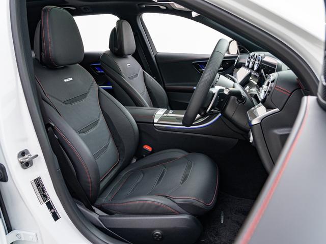 Cクラスステーションワゴン C43 4マチック 保証付 禁煙ワンオーナー車 パノラミックスライディングルーフ 純正AMG21インチアルミ ヘッドアップディスプレイ ヒーター&ベンチレーションシート フルセグTV レーダーセーフティパッケージ(17枚目)