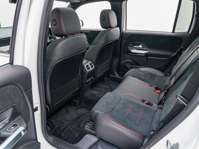 GLB GLB200d 4マチック AMGラインパッケージ 保証付 3列7人乗 パノラミックスライディングルーフ アドバンスドパッケージ 純正ナビ フルセグTV パワーバックドア AMG19インチ アダプティブクルーズコントロール メモリー機能付き電動シート(38枚目)