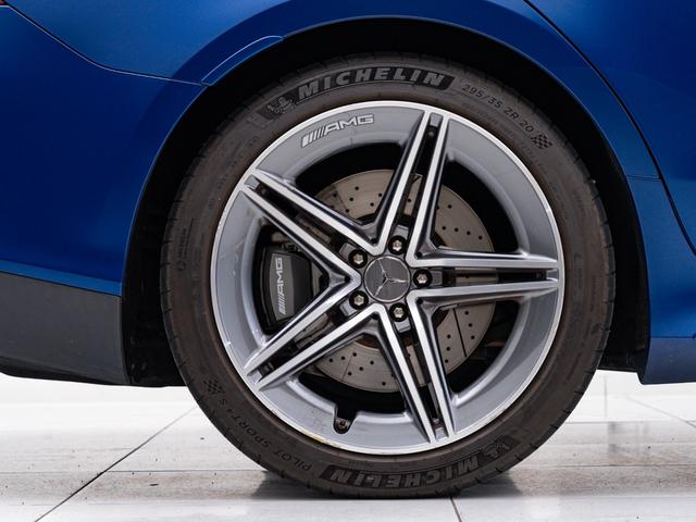 ＧＴ ４ドアクーペ ５３　４マチック＋　保証付　フルレザー仕様インテリア　ダイヤモンドステッチ入りナッパレザー　ＯＰ純正マットカラー　ＡＭＧエクステリアナイトパッケージ　ＡＭＧ　ＲＩＤＥ　ＣＯＮＴＲＯＬ＋エアサス　アップルカープレイ　地デジ（19枚目）