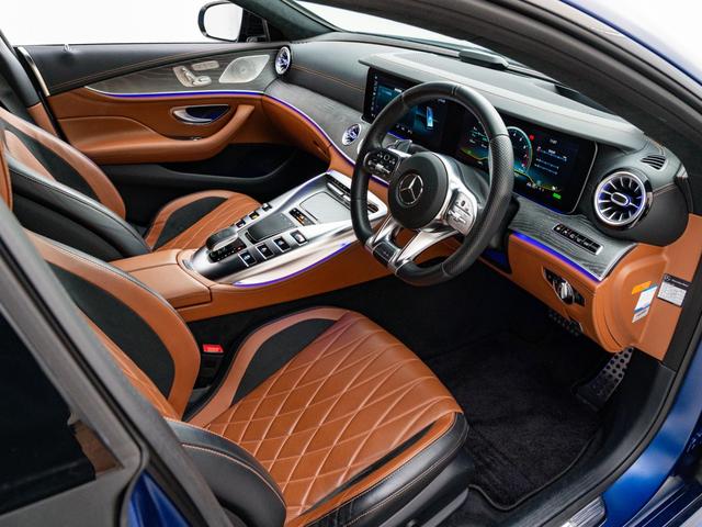 ＧＴ ４ドアクーペ ５３　４マチック＋　保証付　フルレザー仕様インテリア　ダイヤモンドステッチ入りナッパレザー　ＯＰ純正マットカラー　ＡＭＧエクステリアナイトパッケージ　ＡＭＧ　ＲＩＤＥ　ＣＯＮＴＲＯＬ＋エアサス　アップルカープレイ　地デジ（24枚目）