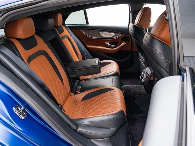 ＧＴ ４ドアクーペ ５３　４マチック＋　保証付　フルレザー仕様インテリア　ダイヤモンドステッチ入りナッパレザー　ＯＰ純正マットカラー　ＡＭＧエクステリアナイトパッケージ　ＡＭＧ　ＲＩＤＥ　ＣＯＮＴＲＯＬ＋エアサス　アップルカープレイ　地デジ（49枚目）