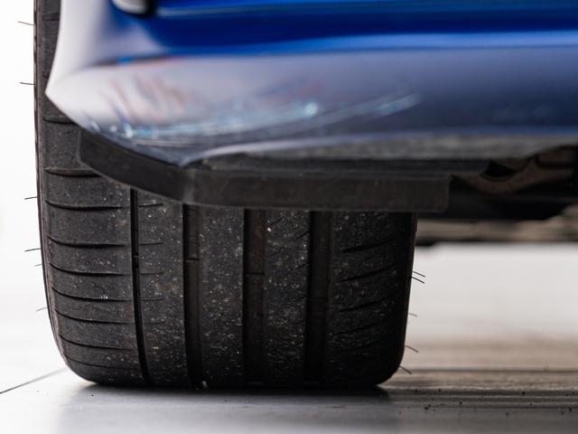 ＧＴ ４ドアクーペ ５３　４マチック＋　保証付　フルレザー仕様インテリア　ダイヤモンドステッチ入りナッパレザー　ＯＰ純正マットカラー　ＡＭＧエクステリアナイトパッケージ　ＡＭＧ　ＲＩＤＥ　ＣＯＮＴＲＯＬ＋エアサス　アップルカープレイ　地デジ（62枚目）