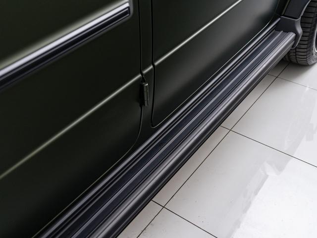 Gクラス G63 ブラックアクセントエディション 保証付 60台限定ブラックアクセントエディション 初採用フルレザーパッケージ 純正AMGナイトパッケージ&ツートンボディ マヌファクトゥーアプログラムプラス 専用ブラックエグゾースト ダーククローム(13枚目)