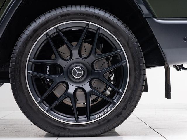 Gクラス G63 ブラックアクセントエディション 保証付 60台限定ブラックアクセントエディション 初採用フルレザーパッケージ 純正AMGナイトパッケージ&ツートンボディ マヌファクトゥーアプログラムプラス 専用ブラックエグゾースト ダーククローム(21枚目)