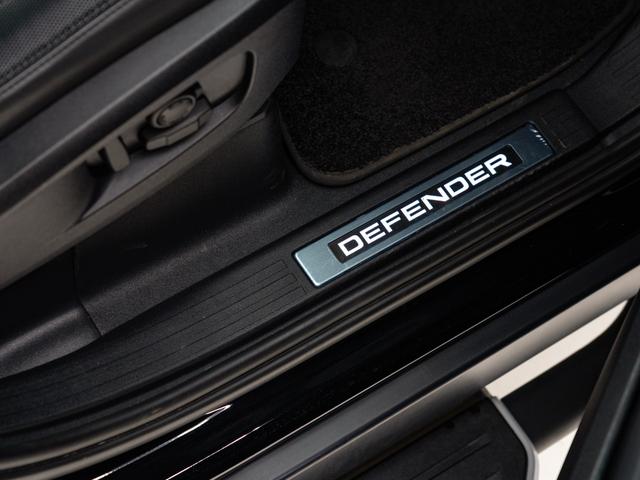 ディフェンダー 110X-ダイナミックHSE D300 保証付 サイドステップ スライディングサンルーフ ヒーター&ベンチレーション機能 エクステンデッドブラックエクステリアパック エアサスペンション フル液晶メーターパネル MERIDIANオーディオ(23枚目)