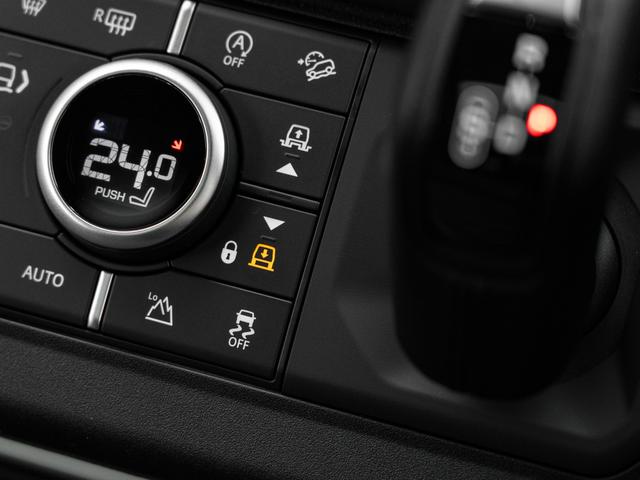 ディフェンダー 110X-ダイナミックHSE D300 保証付 サイドステップ スライディングサンルーフ ヒーター&ベンチレーション機能 エクステンデッドブラックエクステリアパック エアサスペンション フル液晶メーターパネル MERIDIANオーディオ(36枚目)