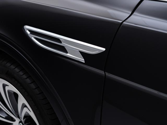 【　ご納車時後の費用　】大切なお車に長く乗れるよう、ご納車時には経年劣化を除き必要な部位は交換します。納車後の整備費用は正規ディーラー様と比較しても負担の少ない、維持しやすい価格設定を目指しています。