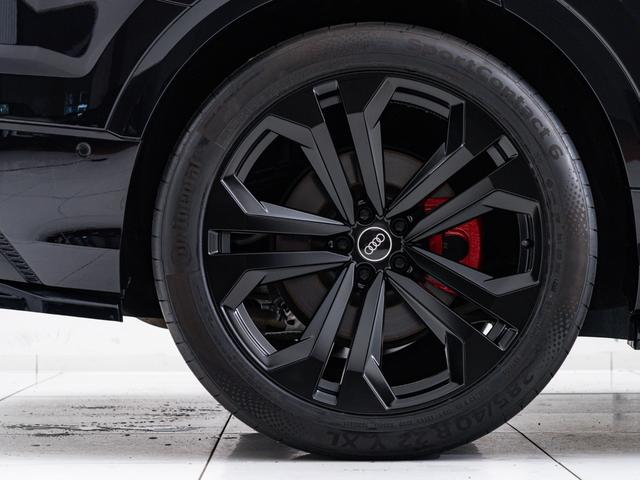 Q8 55TFSIクワトロ Sライン 保証付 RS仕様グリル F/S/Rエアロ カーボンハンドル Sラインプラス 車高調整機能付エアサス パノラマルーフ 純正22インチ 光輝レッドキャリパー バングアンドオルフセン サラウンドビューカメラ(21枚目)