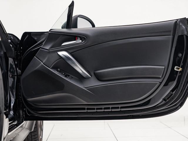 アバルト124 スパイダー 1イヤーアニバーサリー 保証付 50台限定車 専用RECAROレザーシート ナビゲーションパッケージ アダプティブ機能付きフルLEDヘッドライト ヘッドライトウォッシャー CD/DVDプレイヤー 地デジTV バックカメラ(24枚目)