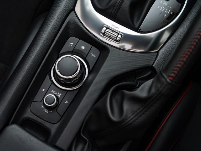 アバルト124 スパイダー 1イヤーアニバーサリー 保証付 50台限定車 専用RECAROレザーシート ナビゲーションパッケージ アダプティブ機能付きフルLEDヘッドライト ヘッドライトウォッシャー CD/DVDプレイヤー 地デジTV バックカメラ(32枚目)