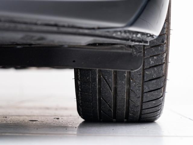 アバルト124 スパイダー 1イヤーアニバーサリー 保証付 50台限定車 専用RECAROレザーシート ナビゲーションパッケージ アダプティブ機能付きフルLEDヘッドライト ヘッドライトウォッシャー CD/DVDプレイヤー 地デジTV バックカメラ(42枚目)