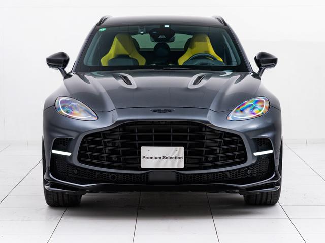 ＤＢＸ ７０７　保証付　パノラマサンルーフ　イエローキャリパー　イエローステッチ　ツートンカラーシート　シートヒーター＆シートクーラー（フロント／リア）（5枚目）