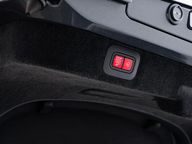 ＤＢＸ ７０７　保証付　パノラマサンルーフ　イエローキャリパー　イエローステッチ　ツートンカラーシート　シートヒーター＆シートクーラー（フロント／リア）（50枚目）