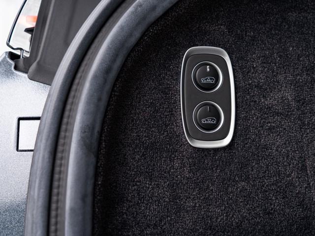 ＤＢＸ ７０７　保証付　パノラマサンルーフ　イエローキャリパー　イエローステッチ　ツートンカラーシート　シートヒーター＆シートクーラー（フロント／リア）（52枚目）