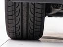 車体を後方から見た際の【左後輪】です。溝の残量やキズの有無など、より状態を詳しくお知りになりたい場合はスタッフまでお尋ね下さいませ。