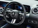 MERCEDES BENZ GLB
