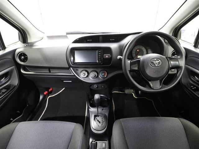 ヴィッツ １．０Ｆ　ＬＥＤエディション　盗難防止装置　ＬＥＤヘッドライト　ワンオーナー　衝突被害軽減システム　横滑り防止装置　スマートキー　ミュージックプレイヤー接続可　デュアルエアバック　エアバック付　パワステ　マニュアルエアコン　ＥＴＣ（18枚目）