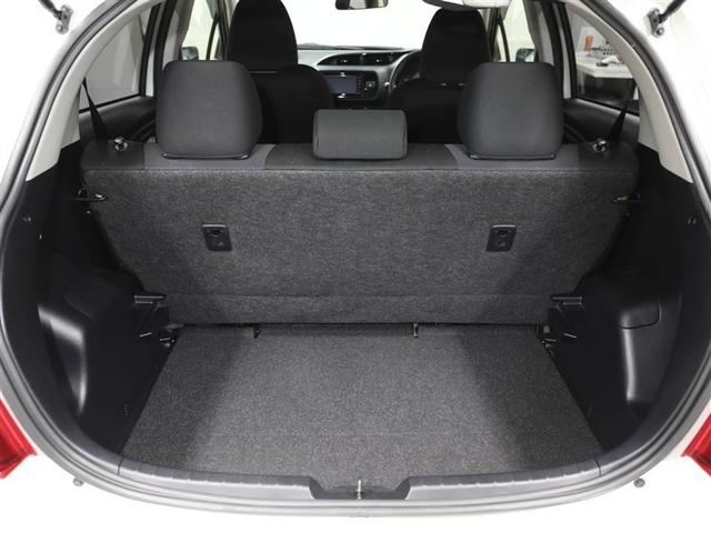 ヴィッツ １．０Ｆ　ＬＥＤエディション　盗難防止装置　ＬＥＤヘッドライト　ワンオーナー　衝突被害軽減システム　横滑り防止装置　スマートキー　ミュージックプレイヤー接続可　デュアルエアバック　エアバック付　パワステ　マニュアルエアコン　ＥＴＣ（21枚目）