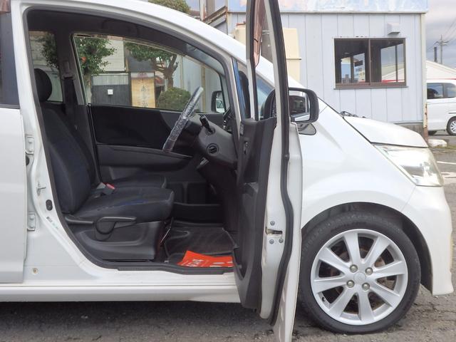 ムーヴ カスタム　ＲＳ　１年保証付　後期型　社外ＨＤＤナビ　ＥＴＣ　ターボ　ＣＤ・ＤＶＤ再生　ＣＤ録音　社外ＬＥＤヘッドライト　オートエアコン　電動格納ミラー　純正アルミホイール　タイミングチェーン　ベンチシート　ラジオ（22枚目）