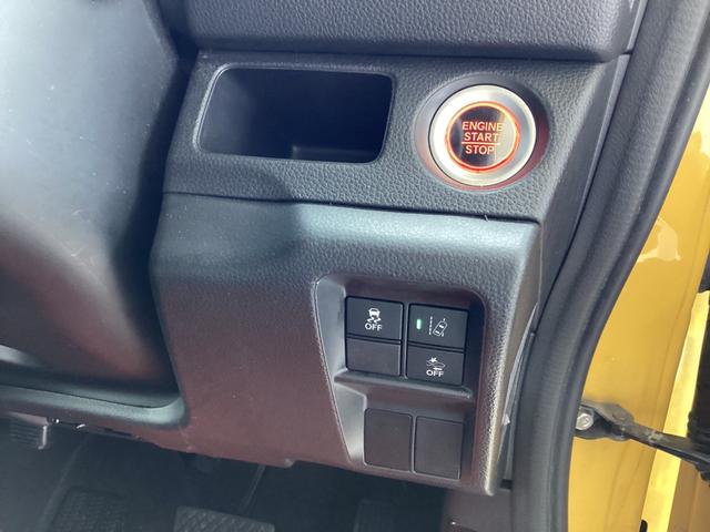 Ｎ－ＶＡＮ＋スタイル ファン・ホンダセンシング　アダプティブクルーズコントロール　ストラーダＨＤＤナビ／フルセグＴＶ／ＢＴ　バックカメラ　ＥＴＣ　　ＬＥＤヘッドライト　オートライト　オートエアコン　リアスピーカー　ルーフインナーラック（25枚目）