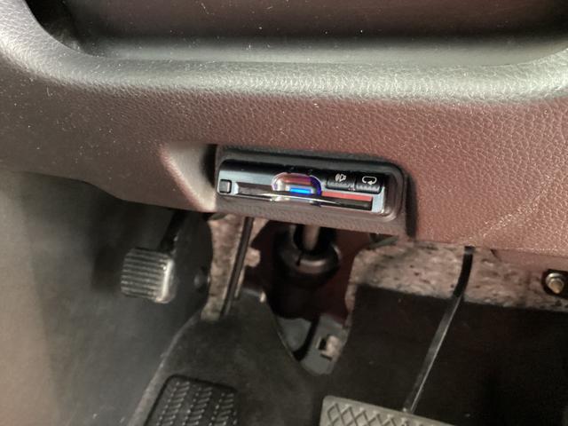 Ｎ－ＶＡＮ＋スタイル ファン・ホンダセンシング　アダプティブクルーズコントロール　ストラーダＨＤＤナビ／フルセグＴＶ／ＢＴ　バックカメラ　ＥＴＣ　　ＬＥＤヘッドライト　オートライト　オートエアコン　リアスピーカー　ルーフインナーラック（32枚目）