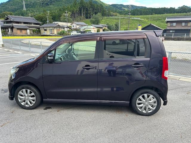 ワゴンＲ ＦＸリミテッド　アイドリングストップ車　デュアルエアバック　盗難警報装置　パワーウィンドー　フロントベンチシート　ＡＡＣ　インテリキー　フルフラットシート　運転席エアバック　ＰＳ　キーレスキー　ＡＢＳ　衝突安全ボディ（20枚目）