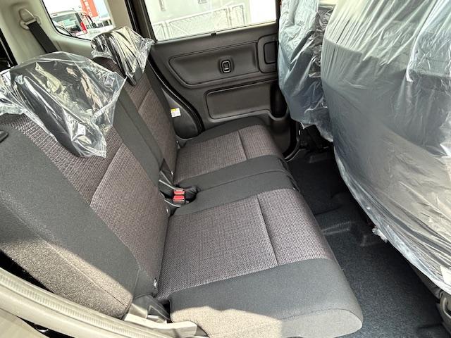 当店は走行距離不明・改ざん車は販売いたしません！安心してお車に乗って頂けるようご案内致します。