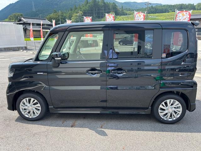 ☆カーナビ・ＥＴＣ・バックカメラ・ドライブレコーダー等のオプションの取付も承ります☆ご購入の際はご相談下さい！