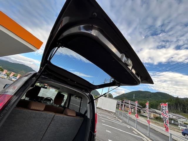 モコ Ｓ　盗難防止　Ｗエアバッグ　衝突安全ボディ　パワーウィンドウ　エアコン　ＡＢＳ　パワステ　運転席エアバッグ（6枚目）