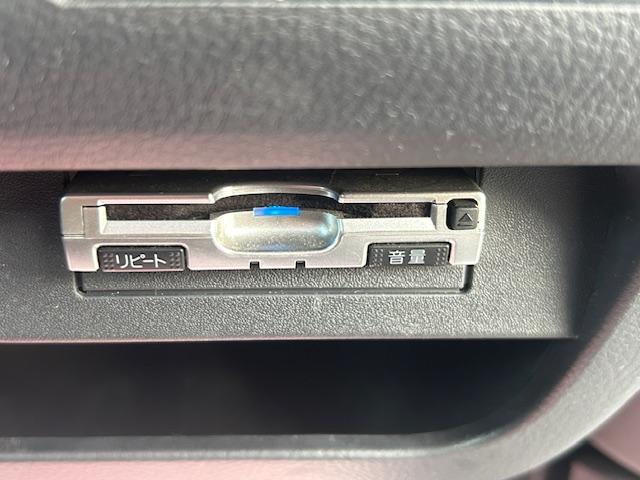モコ Ｓ　盗難防止　Ｗエアバッグ　衝突安全ボディ　パワーウィンドウ　エアコン　ＡＢＳ　パワステ　運転席エアバッグ（8枚目）