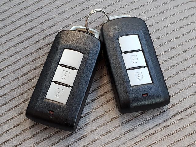 デイズ Ｘ　エマジェンシーブレーキ　横滑防止　ｉＳＴＯＰ　フロントカメラ　イモビライザー　Ｗエアバック　ベンチシート　オ－トエアコン　バックカメラ　衝突安全ボディ　ＡＢＳ　運転席エアバッグ　キーレス　サイドカメラ（43枚目）