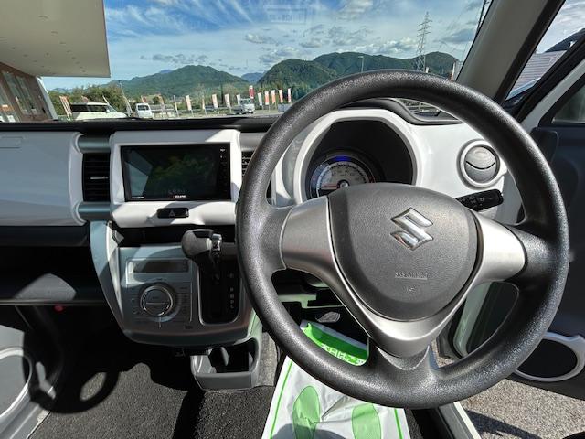 ハスラー G レーダーサポート アイドリングST プッシュスタートスマートキー 盗難警報装置 ダブルエアバック フルフラットシート 運転席シートヒーター パワーウィンドゥ ベンチS キーフリーキー 横滑り防止装置付(16枚目)