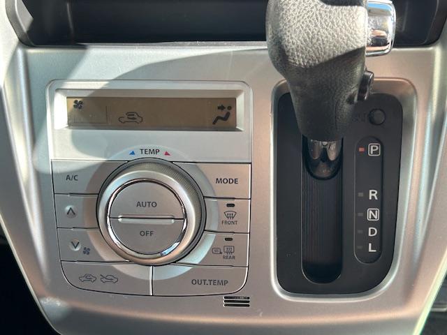 ハスラー G レーダーサポート アイドリングST プッシュスタートスマートキー 盗難警報装置 ダブルエアバック フルフラットシート 運転席シートヒーター パワーウィンドゥ ベンチS キーフリーキー 横滑り防止装置付(18枚目)