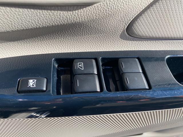 デイズ S キーレス付き 安全ボディ アイドルストップ Wエアーバック パワーウインド ベンチシート ABS エアバック エアコン パワステ(18枚目)