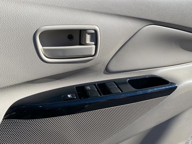 デイズ S キーレス付き 安全ボディ アイドルストップ Wエアーバック パワーウインド ベンチシート ABS エアバック エアコン パワステ(19枚目)