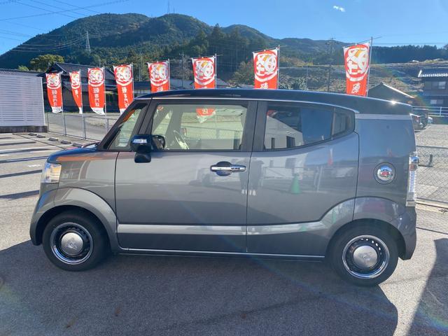 N-BOXスラッシュ X スマキー 盗難防止装置 Bモニター オートクルーズコントロール ベンチシート ABS フルフラット パワーウィンドウ オートエアコン Wエアバック キーレス エアバッグ 衝突安全ボディ シートヒター(9枚目)
