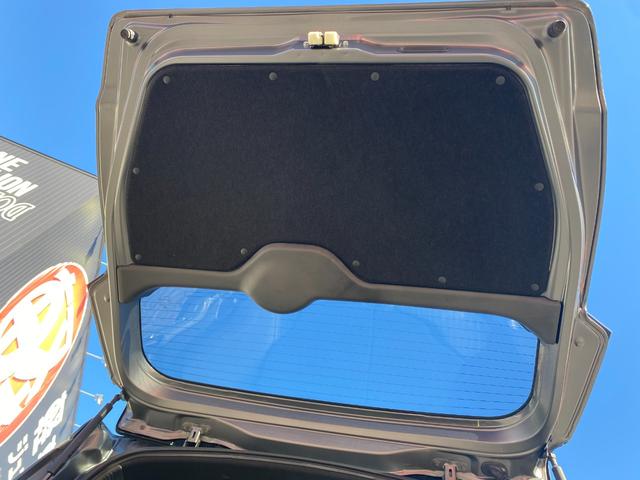 N-BOXスラッシュ X スマキー 盗難防止装置 Bモニター オートクルーズコントロール ベンチシート ABS フルフラット パワーウィンドウ オートエアコン Wエアバック キーレス エアバッグ 衝突安全ボディ シートヒター(29枚目)