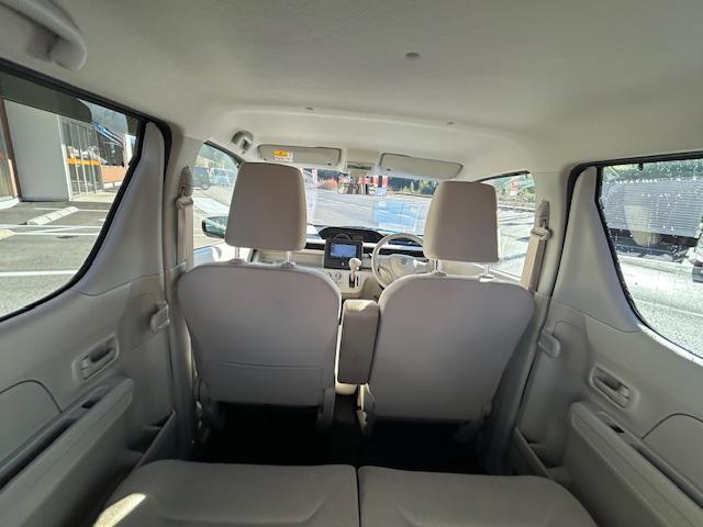 ワゴンR FA イモビ 助手席エアバッグ 横滑防止装置 運転席エアバッグ キーレス付き 安全ボディ 全席パワーウインドウ パワステ ABS付き AC フルフラットシート ベンチシート(9枚目)