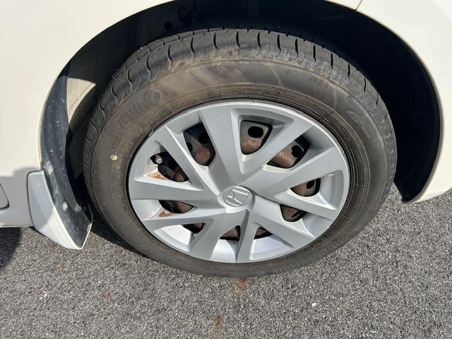 Ｎ－ＢＯＸ Ｇ・Ｌホンダセンシング　レーダブレーキ　Ａストップ　車線維持支援システム　ＡＴハイビーム　ＥＳＣ　キーフリーシステム　ＬＥＤライト　オートライト　バックＭ　ＵＳＢ　スマートキー　クルコン　ＥＴＣ　両席エアバック　フルフラット（4枚目）