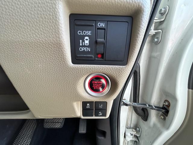 Ｎ－ＢＯＸ Ｇ・Ｌホンダセンシング　レーダブレーキ　Ａストップ　車線維持支援システム　ＡＴハイビーム　ＥＳＣ　キーフリーシステム　ＬＥＤライト　オートライト　バックＭ　ＵＳＢ　スマートキー　クルコン　ＥＴＣ　両席エアバック　フルフラット（20枚目）