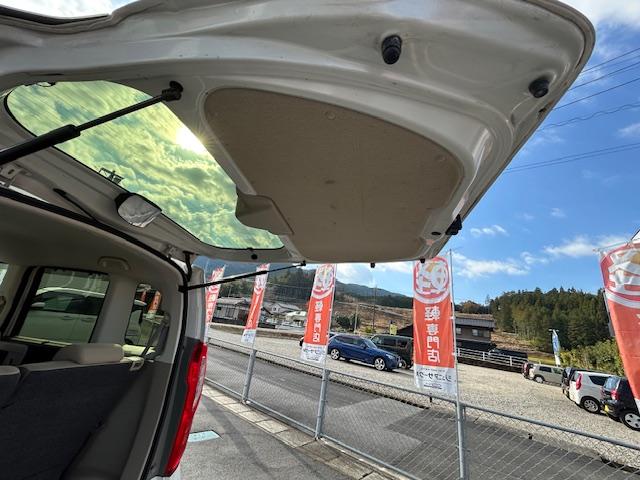 Ｎ－ＢＯＸ Ｇ・Ｌホンダセンシング　レーダブレーキ　Ａストップ　車線維持支援システム　ＡＴハイビーム　ＥＳＣ　キーフリーシステム　ＬＥＤライト　オートライト　バックＭ　ＵＳＢ　スマートキー　クルコン　ＥＴＣ　両席エアバック　フルフラット（26枚目）