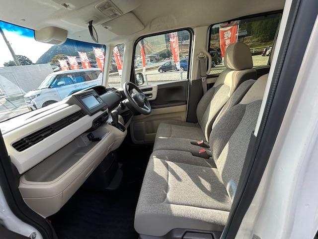 Ｎ－ＢＯＸ Ｇ・Ｌホンダセンシング　レーダブレーキ　Ａストップ　車線維持支援システム　ＡＴハイビーム　ＥＳＣ　キーフリーシステム　ＬＥＤライト　オートライト　バックＭ　ＵＳＢ　スマートキー　クルコン　ＥＴＣ　両席エアバック　フルフラット（33枚目）