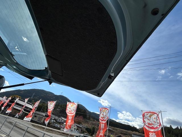 スペーシア Ｇ　アイドリングストップ機能　シ－トヒ－タ－　Ｗエアバッグ　スマートキー＆プッシュスタート　フルオートエアコン　盗難防止装置　パワステ　フルフラットシート　ベンチシート　ＡＢＳ　キーレス　パワーウィンドウ（23枚目）