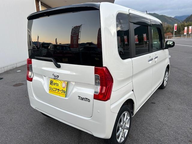 �ߗׂ̕��͂������A�����̕������C�y�ɂ��A�����������I