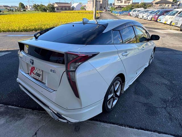 プリウス Aツーリングセレクション ハイブリッド ETC バックカメラ TV クリアランスソナー オートクルーズコントロール レーンアシスト パークアシスト 衝突被害軽減システム オートマチックハイビーム LEDヘッドランプ エアロ(5枚目)