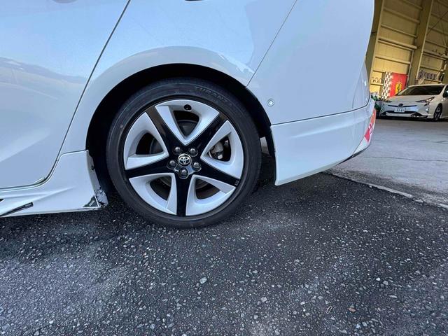 プリウス Aツーリングセレクション ハイブリッド ETC バックカメラ TV クリアランスソナー オートクルーズコントロール レーンアシスト パークアシスト 衝突被害軽減システム オートマチックハイビーム LEDヘッドランプ エアロ(18枚目)