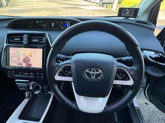 プリウス Aツーリングセレクション ハイブリッド ETC バックカメラ TV クリアランスソナー オートクルーズコントロール レーンアシスト パークアシスト 衝突被害軽減システム オートマチックハイビーム LEDヘッドランプ エアロ(24枚目)