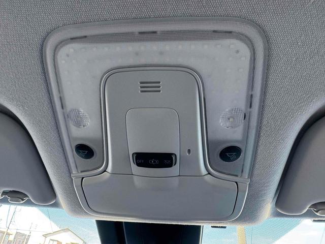 プリウス Aツーリングセレクション ハイブリッド ETC バックカメラ TV クリアランスソナー オートクルーズコントロール レーンアシスト パークアシスト 衝突被害軽減システム オートマチックハイビーム LEDヘッドランプ エアロ(30枚目)